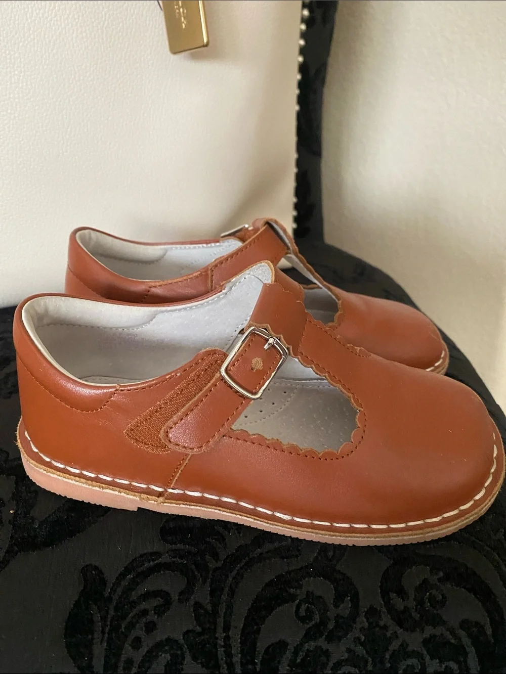 L’Amour Classic Brown Leather T-Strap Kids Shoes